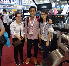ET20C Trim Cap Aluminum 2mm Flat AL SS Iron Automatic Notching and V-Cutting Flanging Channel Letter Bending Machine