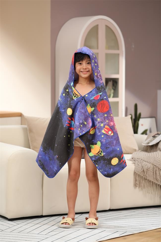 140x70CM Polyester Beach Towel Printed Cap Style 200gsm Travel Beach Blanket