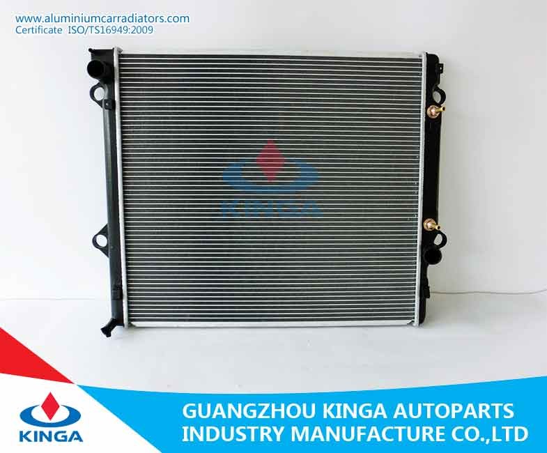 Car Water Tank Engine Parts Automotive Radiators Toyota KZJ120 1KZT OEM 16400 67310