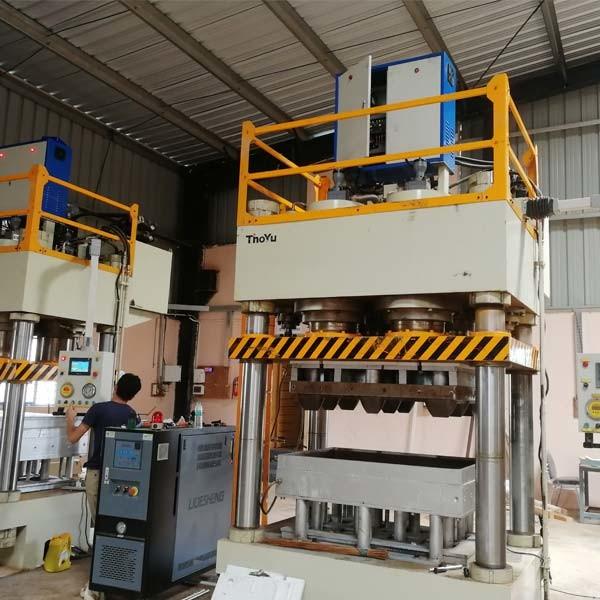 Quality Fumigation Free Green Plants Fiber Wooden Pallet Making Machine for sale