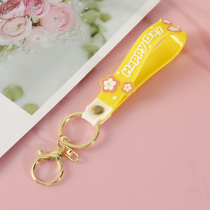 Cute Cartoon Keychain Charms For Girls And Boys , Bpa Free Customized Silicone Keychain Wristband