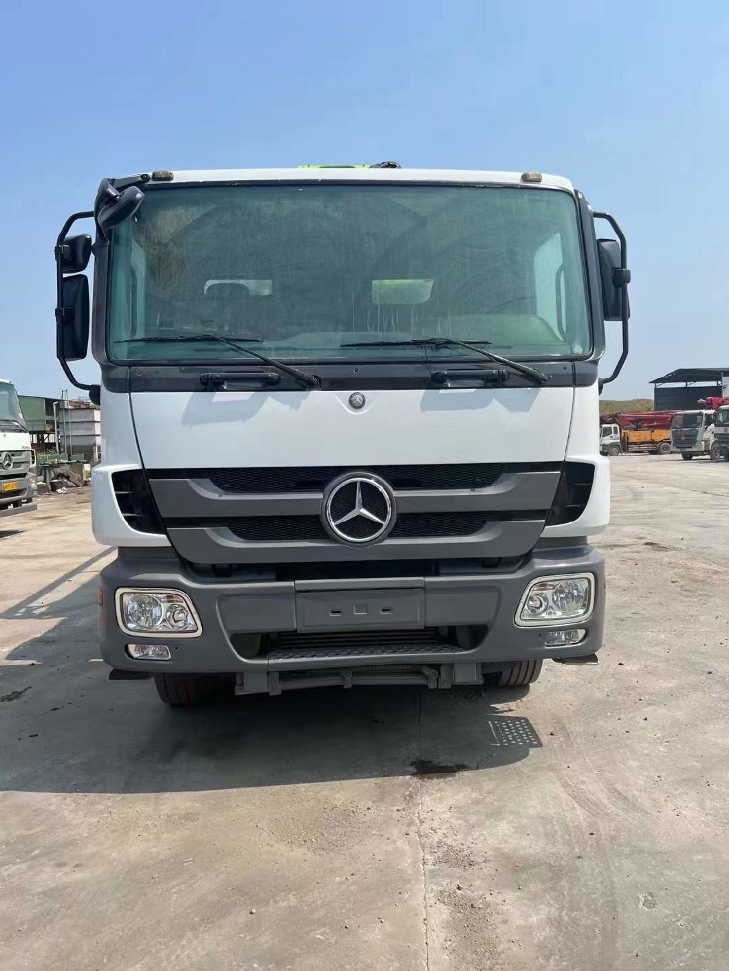 2022 Zoomlion52m on Benz