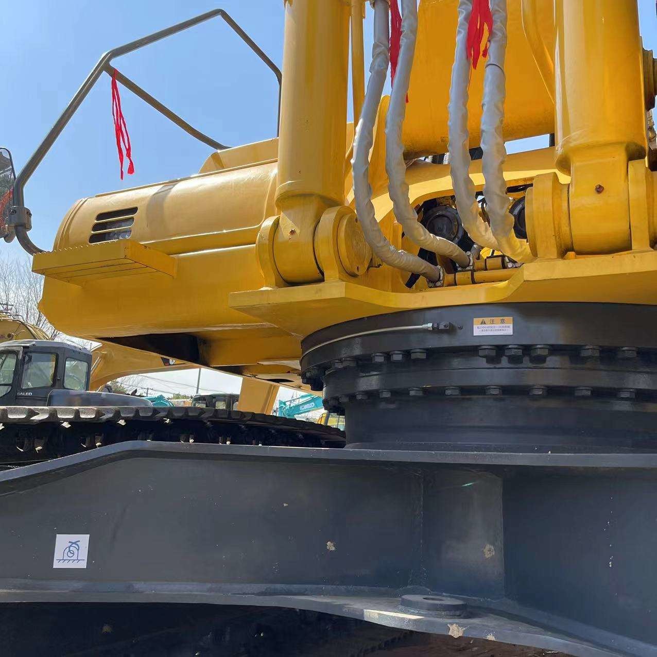 Building Komatsu Used Excavator PC400 / PC400-7 In Great Condition