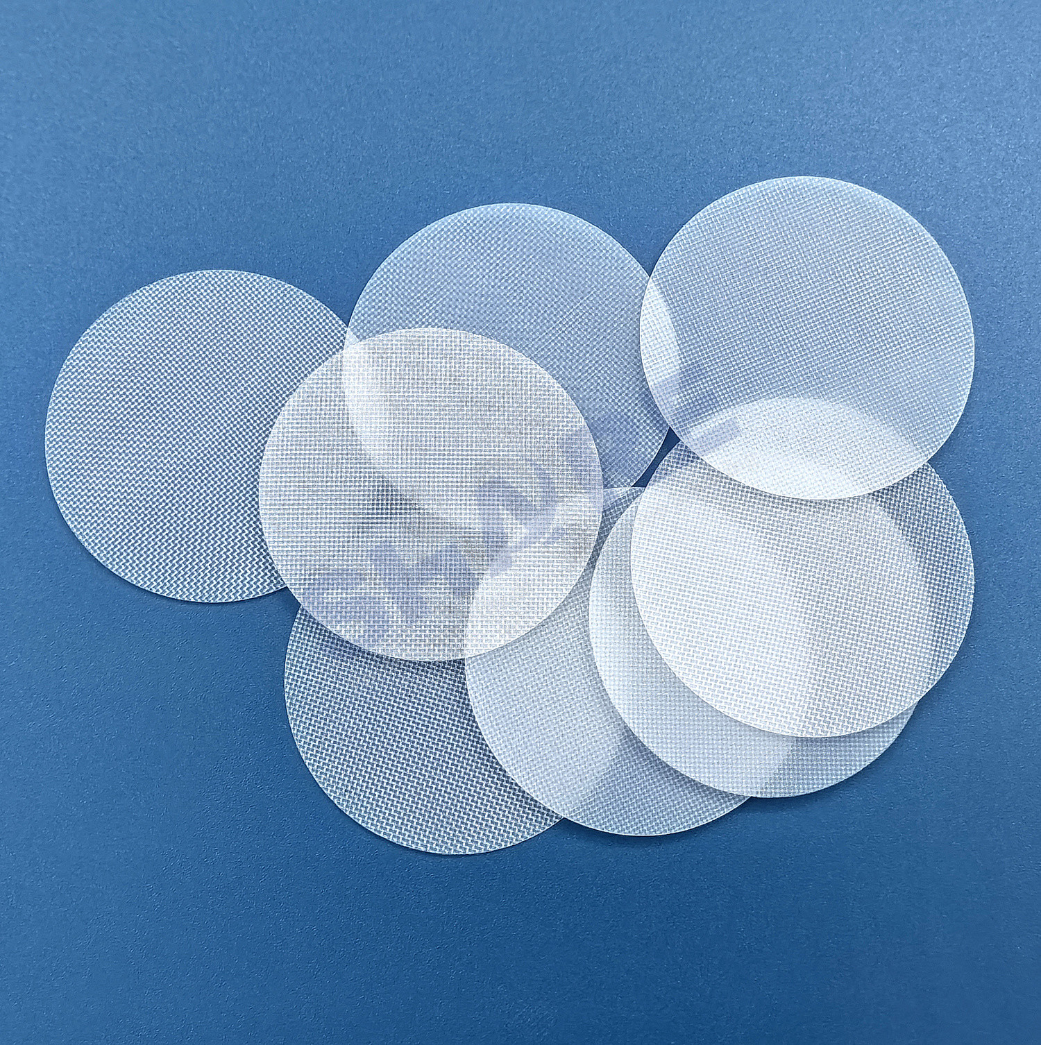 Woven Polyester Filter Sheet Slightly Hydrophobic Polyester Filter With High Strength In Laboratory