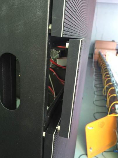 Square Pillar Type LED Illuminated Video Walls 1.6mm Small Diagonal Seam Shenzhen Factory