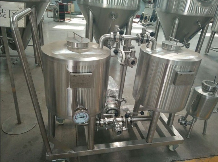 Semi Automatic CIP Brewing Equipment For Beer Fermenters Storage Tanks