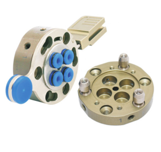 Industrial Automation Robotiq 2 Finger Grippers KUKA KR6 R900 Assembly Robot CRG QC50 Quick Changer Device for Robot Arm