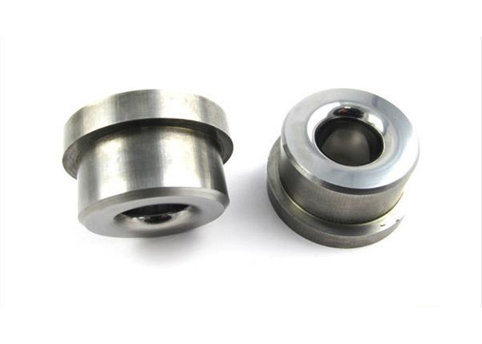 Professional Tungsten Carbide Wire Drawing Dies Shape Customized Silver Gray Color