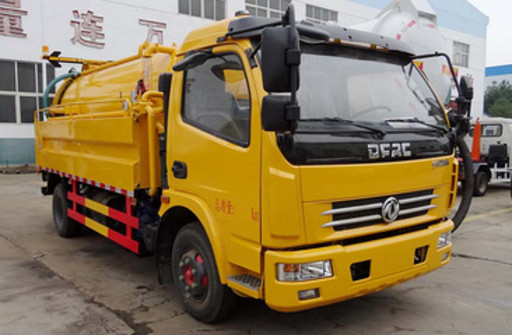 Model DFAC 4x2 Sewage Suction Truck with 6 CBM Tank Capacity and 1-10T Load Capacity