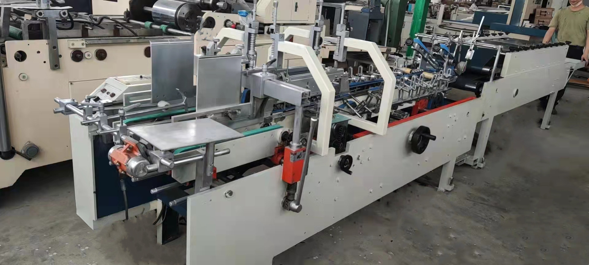 Box Folding and Gluing Machine with 380V Voltage Box Unfolded Size width 120mm-500mm
