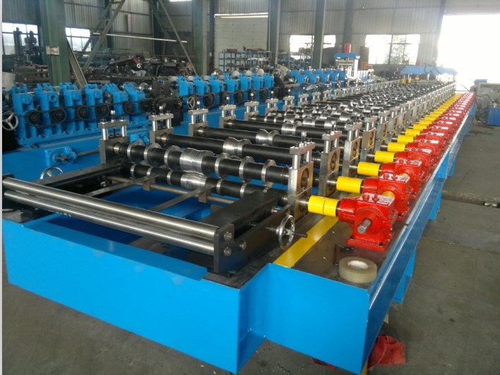 Trapezoid Roof Panel Roll Forming Machine For Indian Market CE