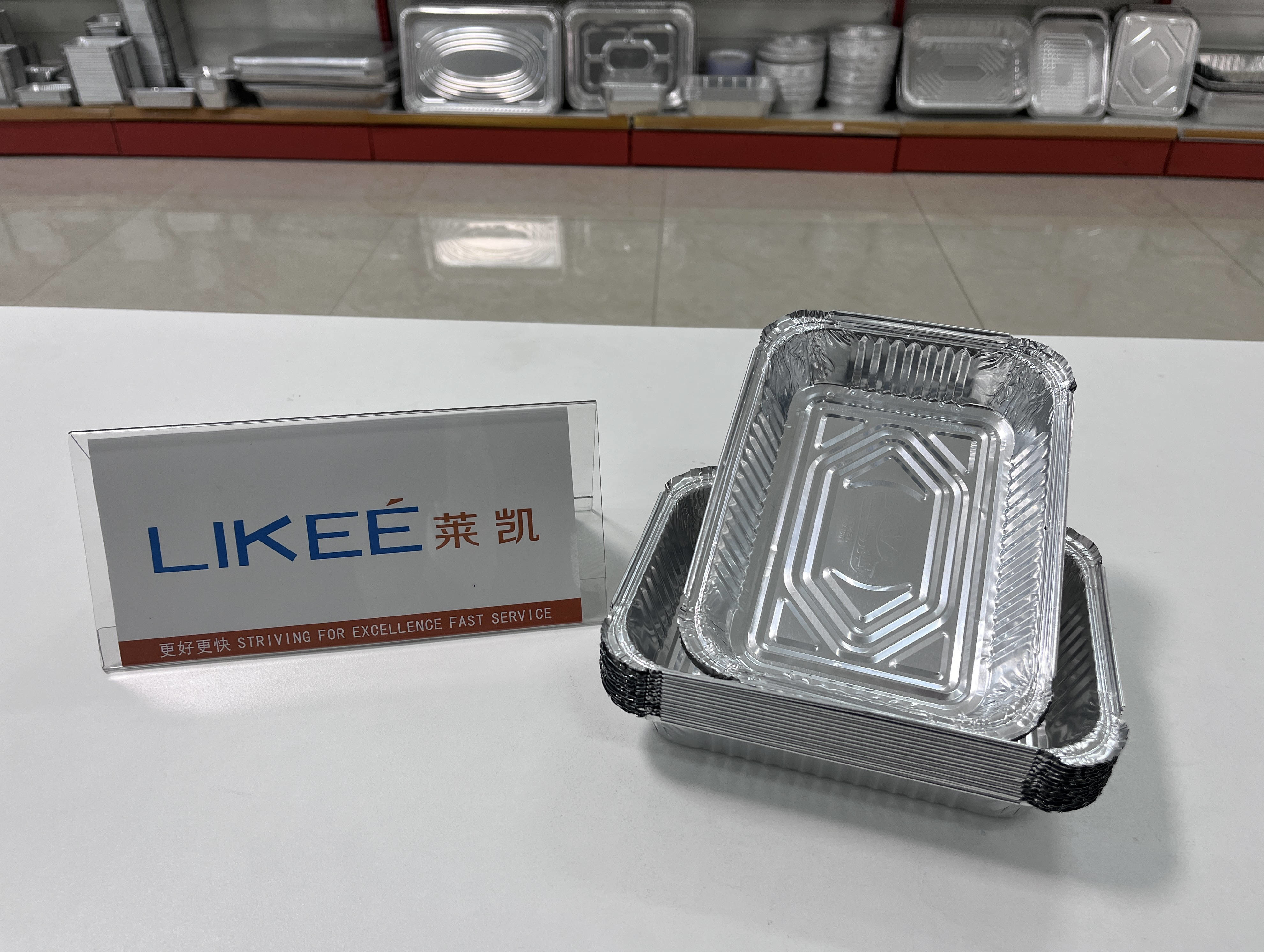 Efficient Silver Foil Container Making Machine Price With One Machine One Labor