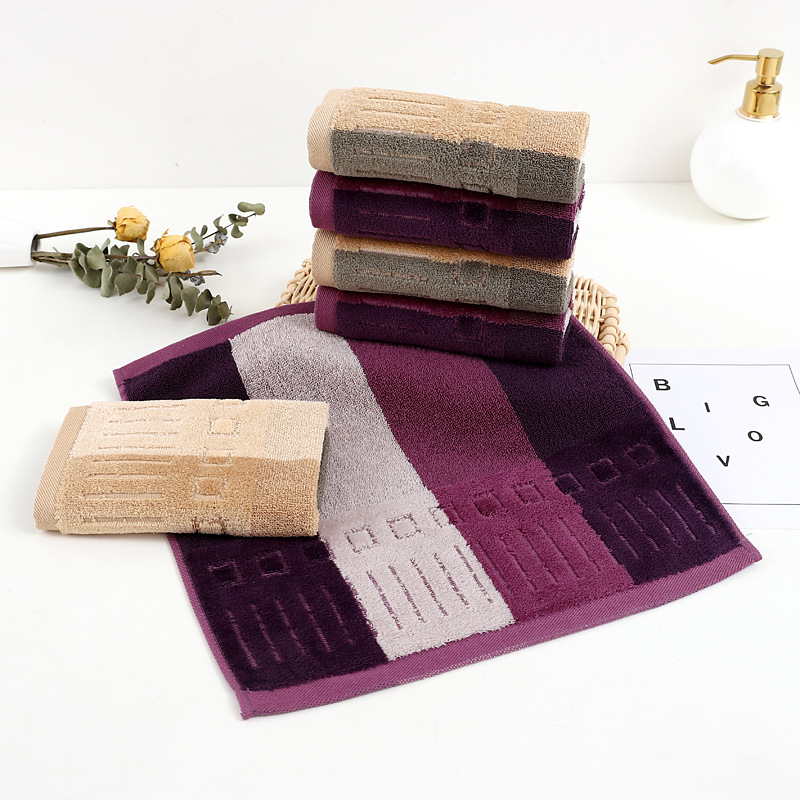 Experience the Luxury of Pure Cotton with This Sustainable Plain Weave Bath Towel Set
