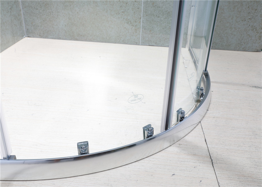 Silding Quadrant Shower Cubicles with Bright Silver Aluminum Frame