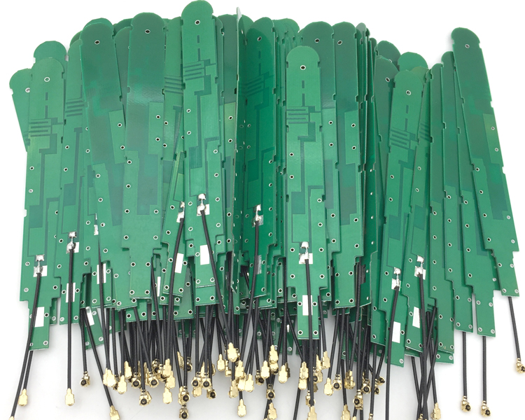 Internal 4g Lte PCB Antenna 1710MHz Green Color Mhf Connector