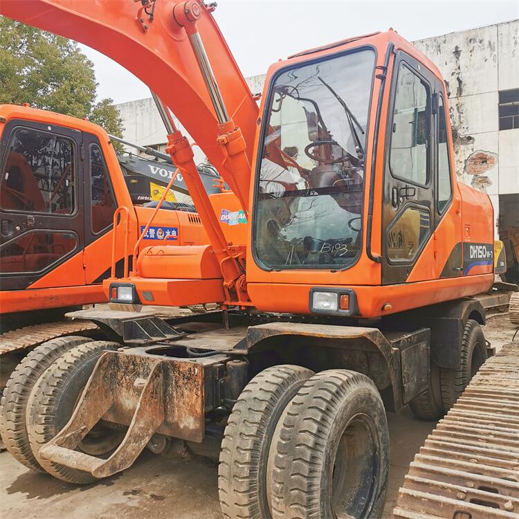 Doosan DH150W 2019 Used Excavator with Parts and Lower Cost from Korea 3112 Working Hours