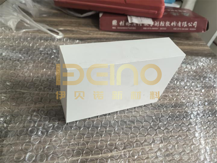 Zirconia Toughened Alumina Ceramic ZTA Alumina-Zirconia Composite Material With High Hardness And Impact Resistance
