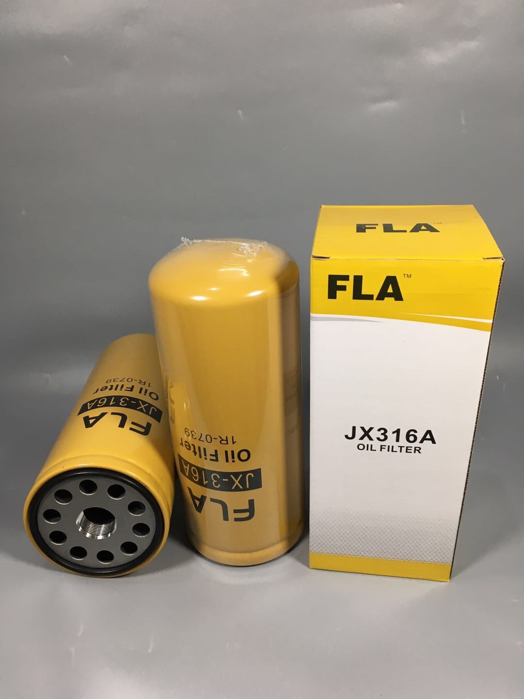 Excavator engine parts, oil filter with high quality 1R-0739 1R-1807 LF667 for S6K 3306 3116 E320B/C/D E330B