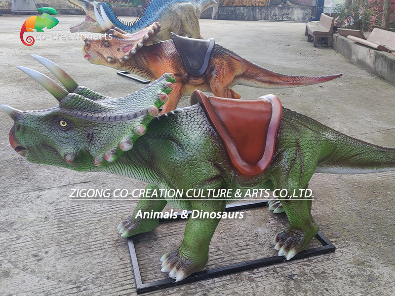Interactive Fiberglass Triceratops Ride-On: Child-Friendly Dinosaur Sculpture For Theme Parks & Exhibitions