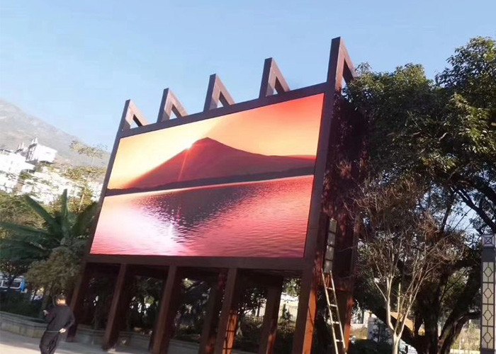 SMD P8 Outdoor Advertising Led Display Screen Double Pillar Type 40x20 dots