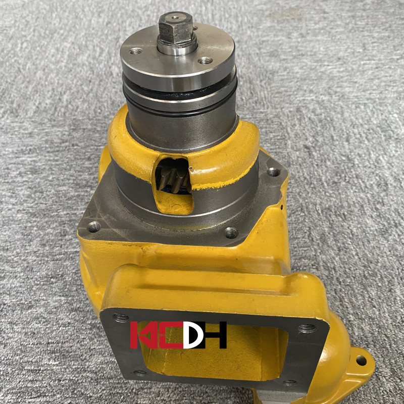 Diesel Engine Parts Excavator Water Pump 6212-61-1210 For 6D140-1305