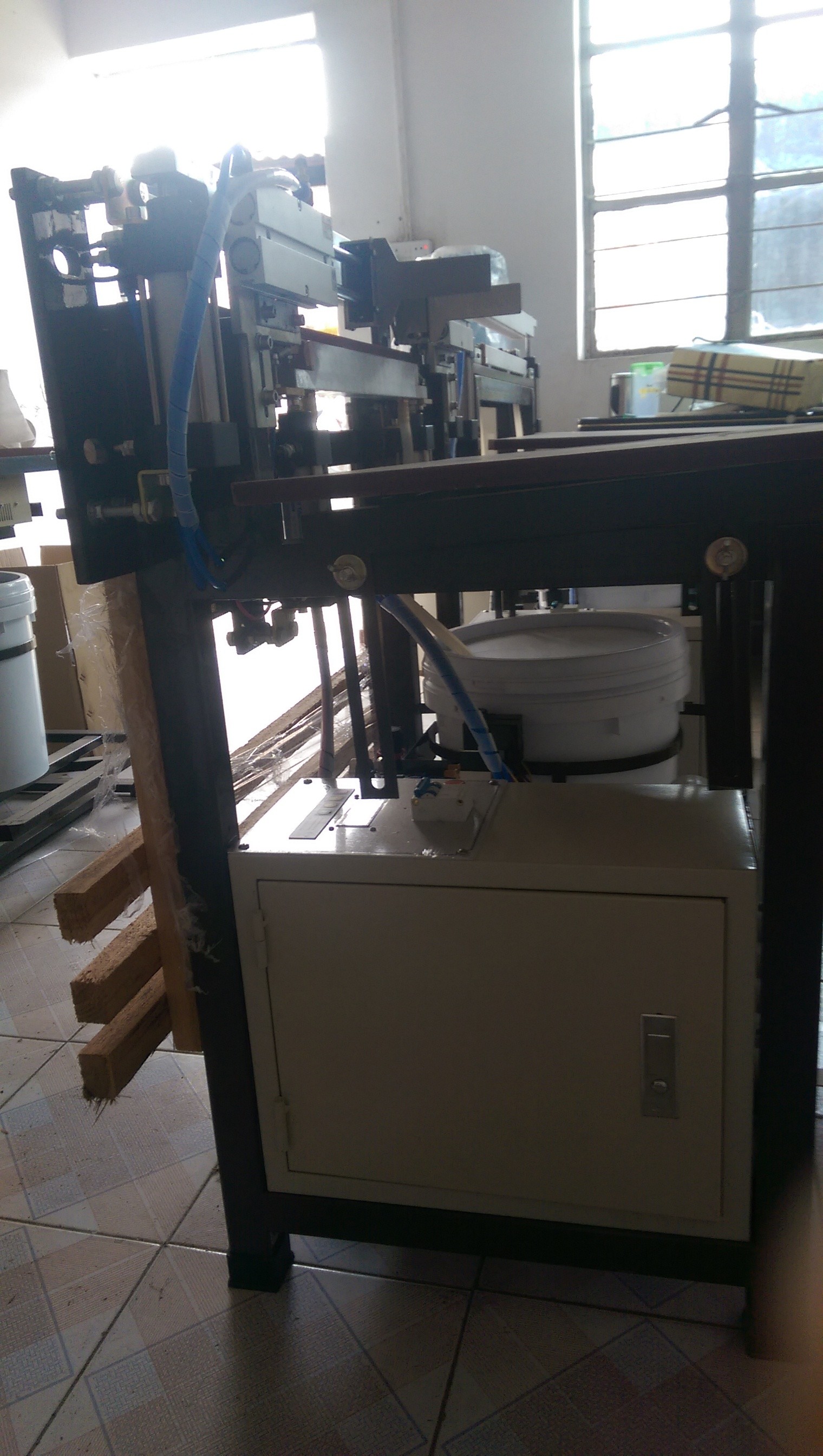 Low Price Manual Tissue Paper Packing Machine Plastic Bag Sealing Machine 10-20 bags/min