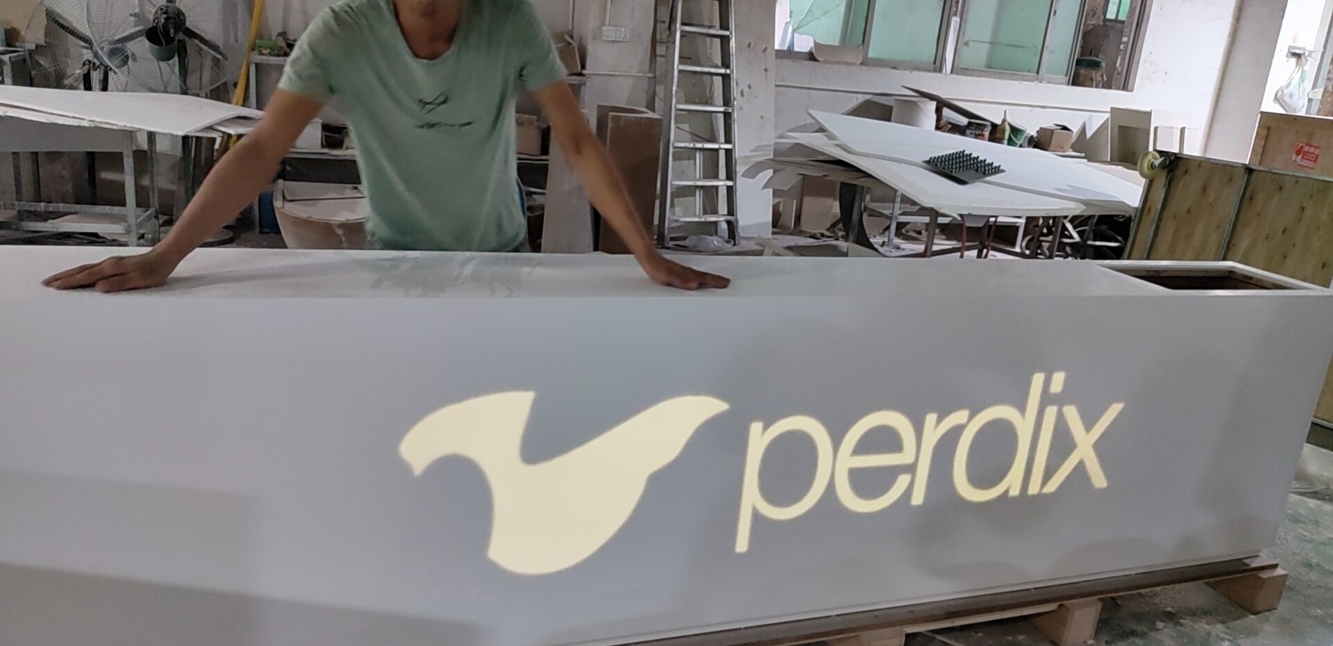 Front Counter Modern White Big Artificial Stone Corian Airport Reception Desk