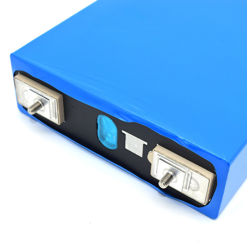 3.2V 200Ah Lithium Lifepo4 Prismatic Cells Deep Cycle Built In BMS