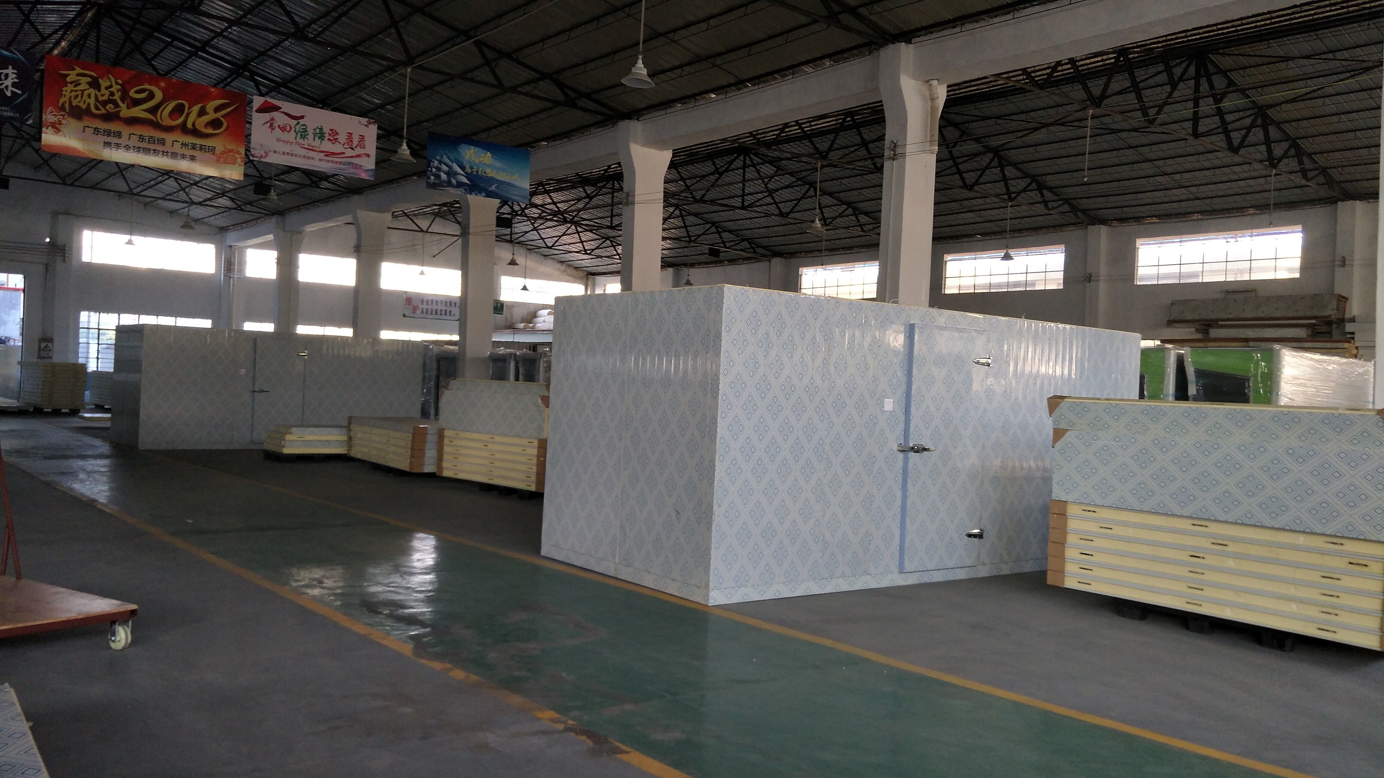 150mm Thickness Panel Cold Storage Room For Meat -20C Temperature Energy Saving