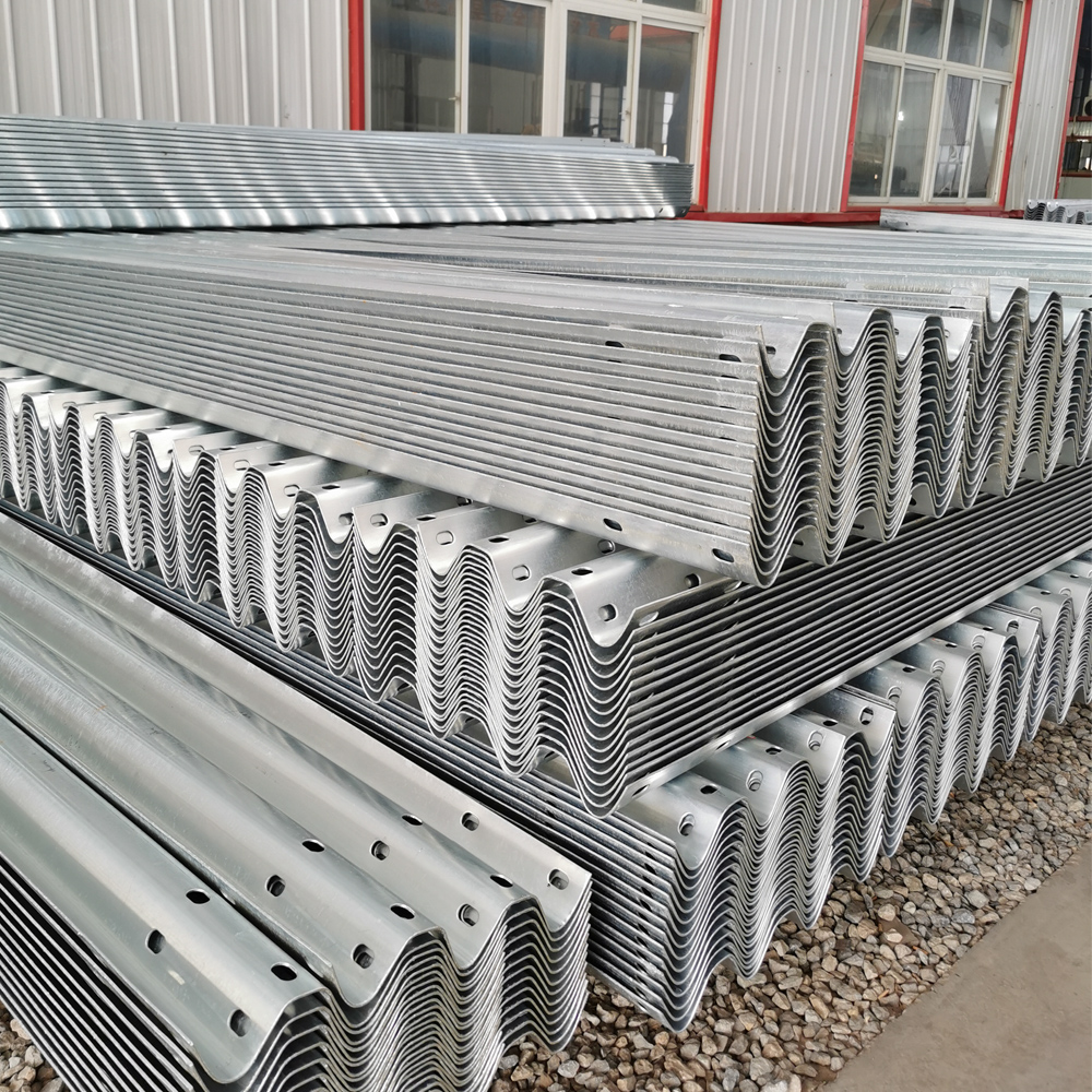 Hot Galvanized and Cold Rolled Technology Galvanized Highway Guardrail Rails Rail Guards