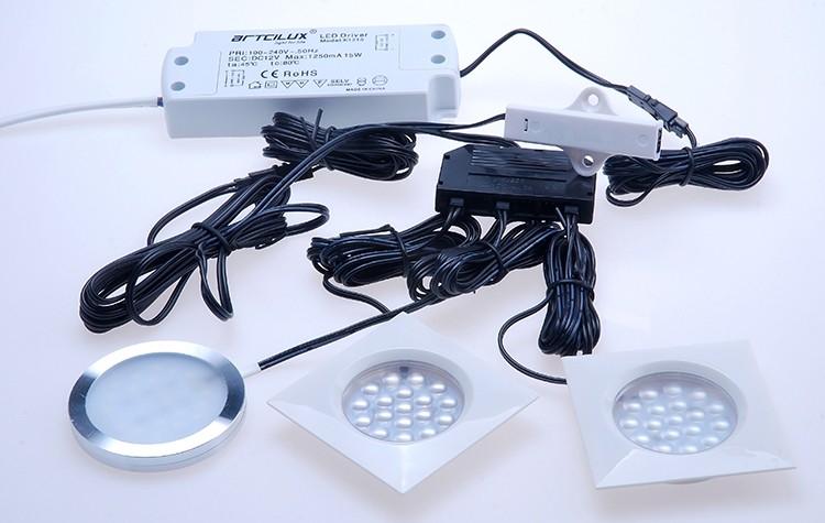 Plastic Electronic IR Sensor Light Switch DC 12V For Cabinets Wardrobes