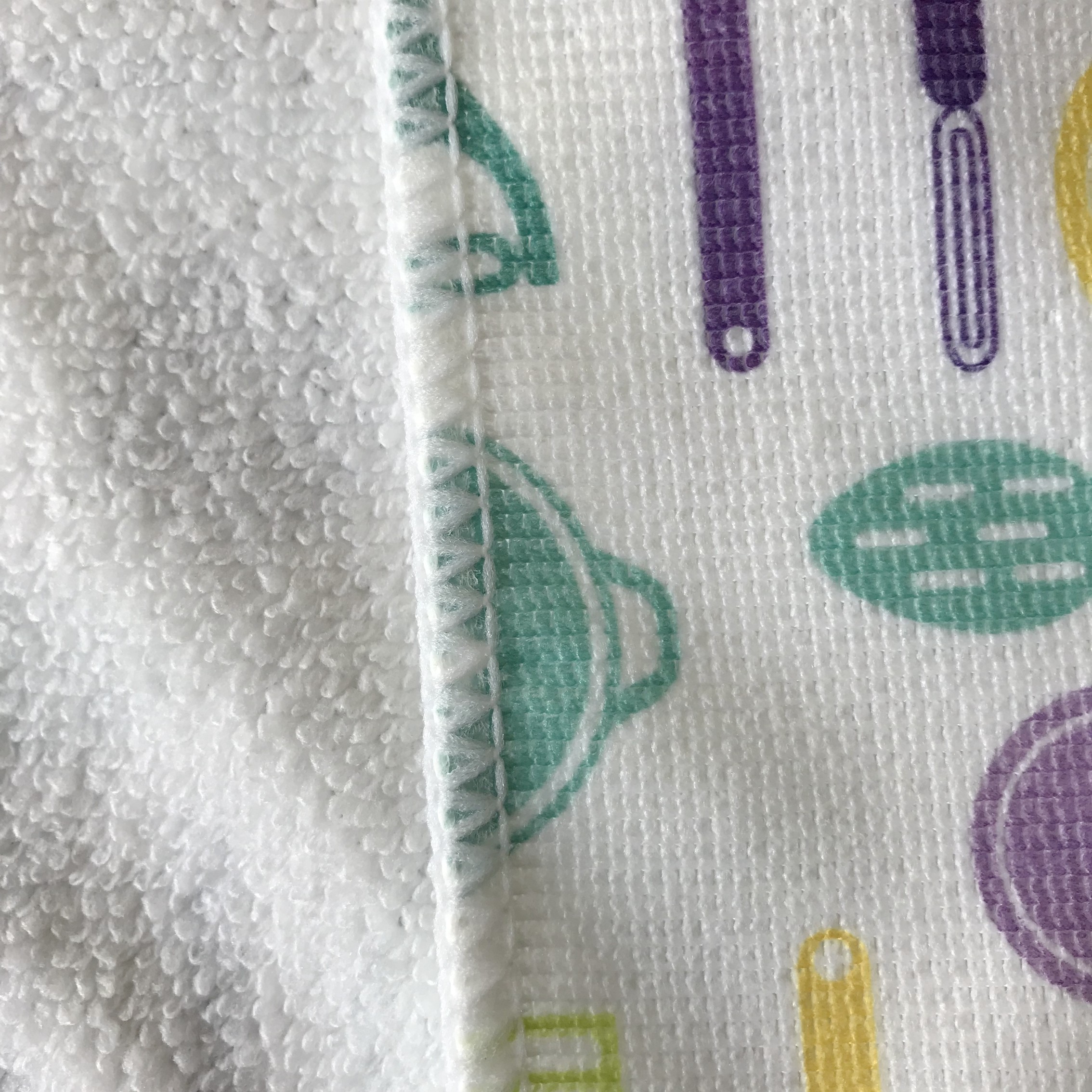 Cute printed microfiber absorbing water kitchen useage dry wipes thick and good quality