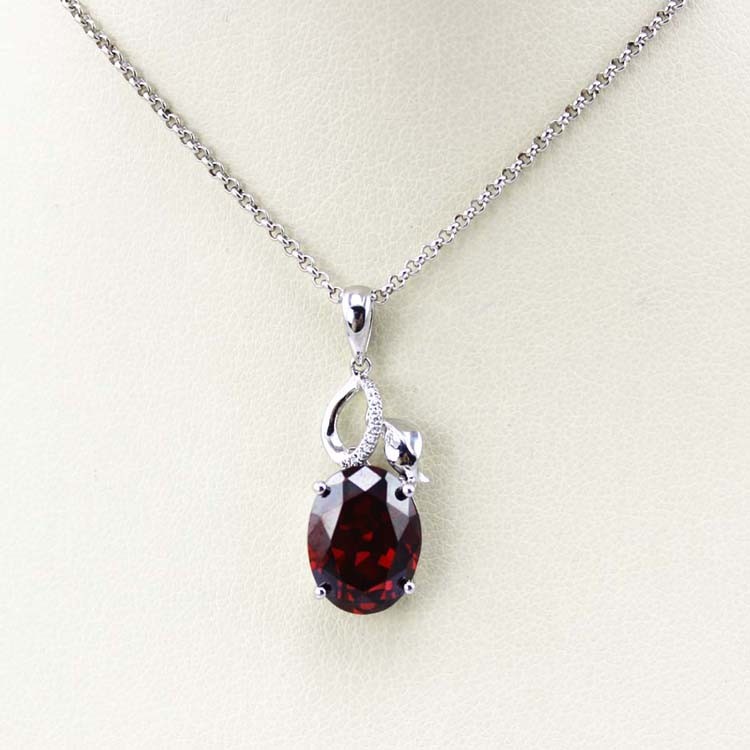 925 Silver 9mmx11mm Oval Blue Topaz Cubic Zirconia Pendant (PSJ0429)