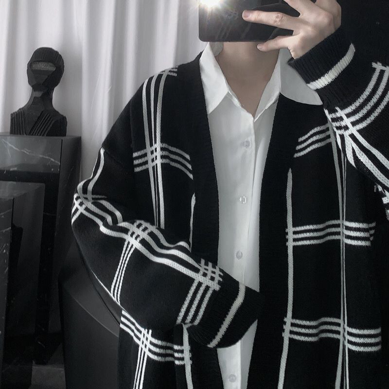 12GG Black And White Grid Mens Warm Sweaters Collarless Lazy Wind