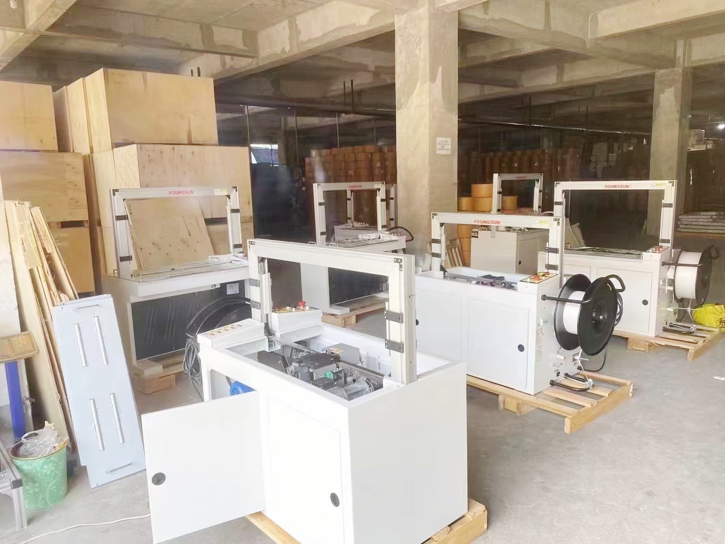 High efficiency Full Automatic Carton Box Case Strapping Machine