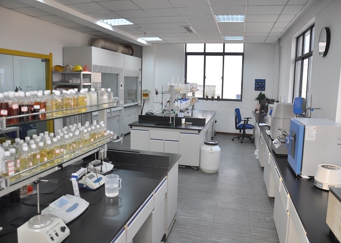 ACH Chemicals Aluminium Chlorohydrate Deodorant Used In Paper Industry 12042-91-0