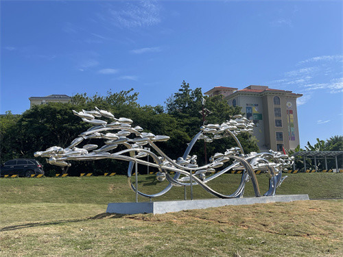 Wetland Park Stainless Steel Sculptures Realistic Crane Egret Metal Sculpture