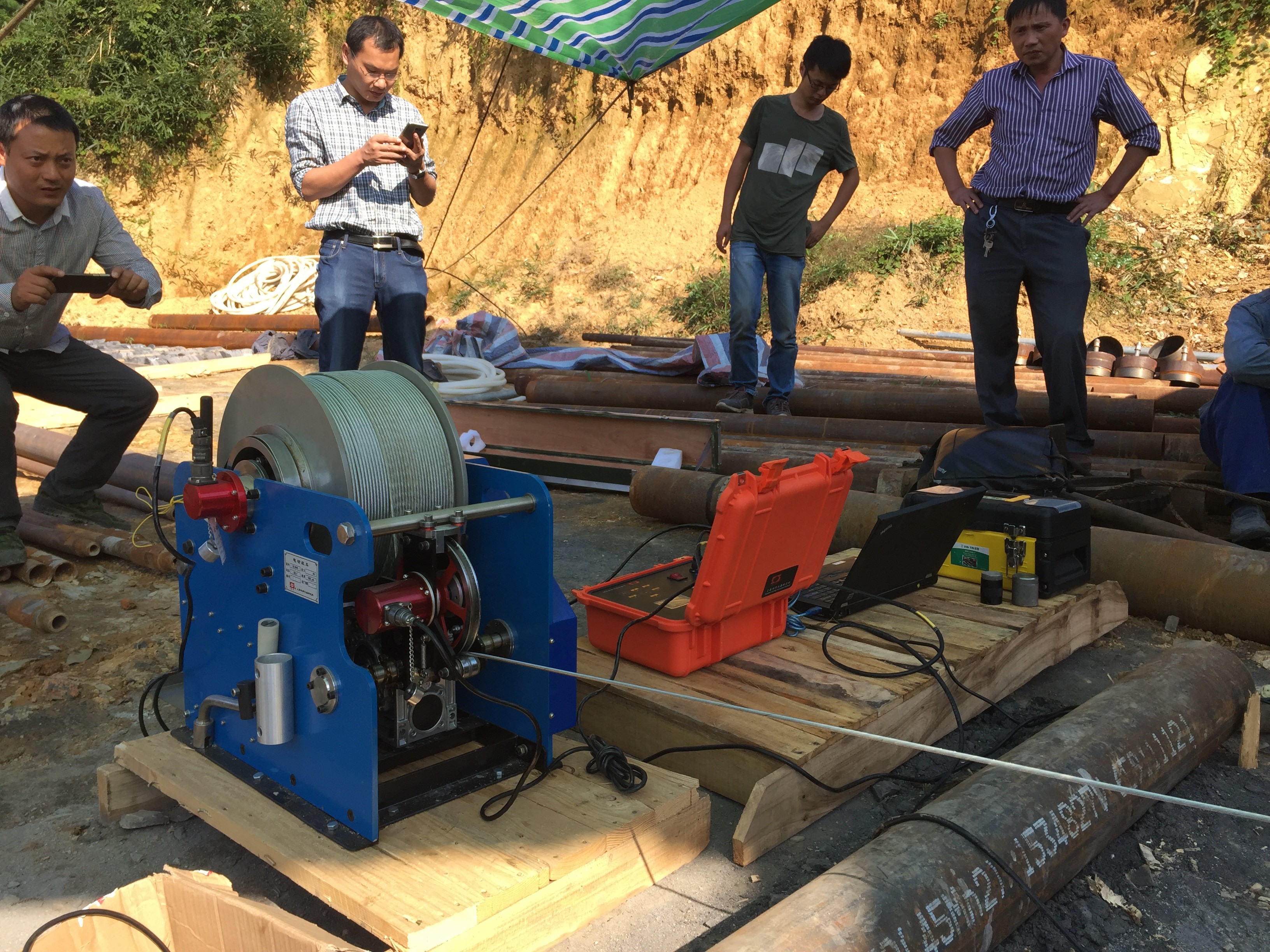 Geophysical Slimhole Borehole Logging Systems for Groundwater Well