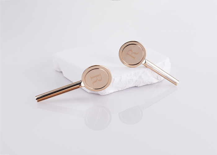 Luxury Key Shape Design Mini Heavy Metal Cosmetic Zinc Alloy Spatula Makeup Spoon Flat Mixing Spoon For Cosmetic