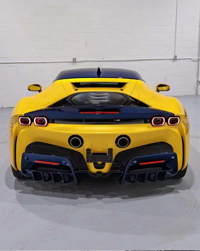 Carbon Fiber Spoiler Carbon Fiber Spoiler for Ferrari SF90 SF90 Upgraded OEM Style Spoiler Tail