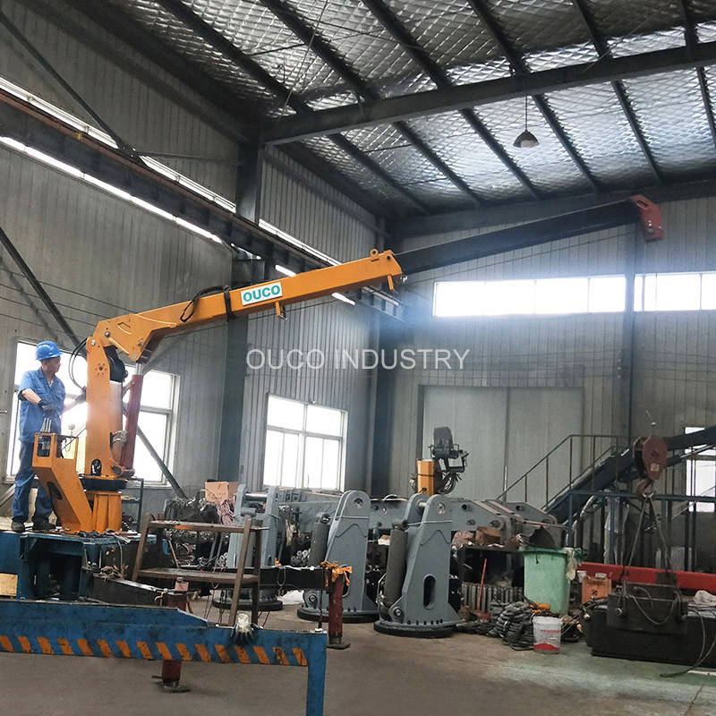 Q345b Steel 0.6T5M Hydraulic Telescopic Boom Crane Ship Marine Deck Crane