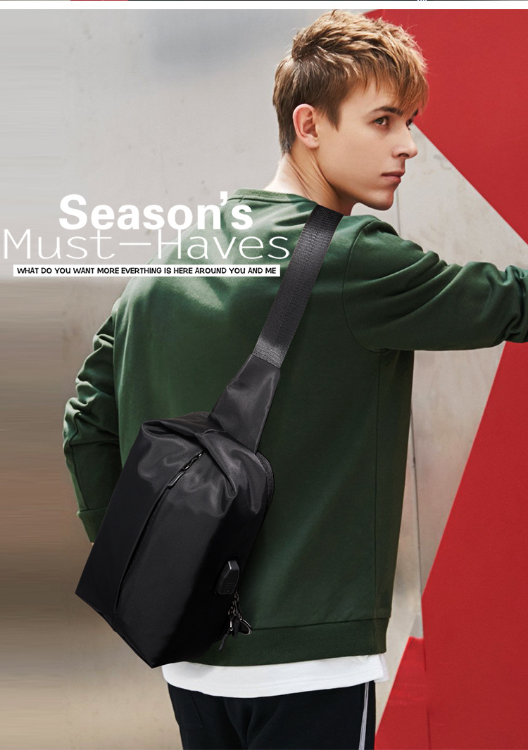 Water Resistant Polyester Lining Anti Theft Chest Sling Bags With USB 5L
