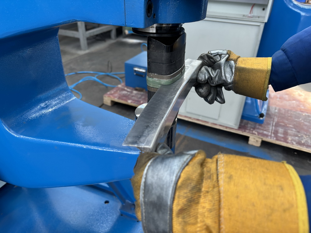 Electric Kraftfomer 350 Sheet forming Machine Power Hammer Shrinker Stretcher