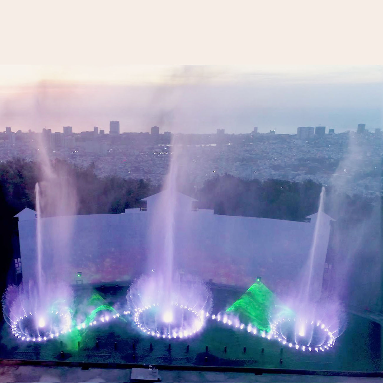 outdoor 3d movie fountain