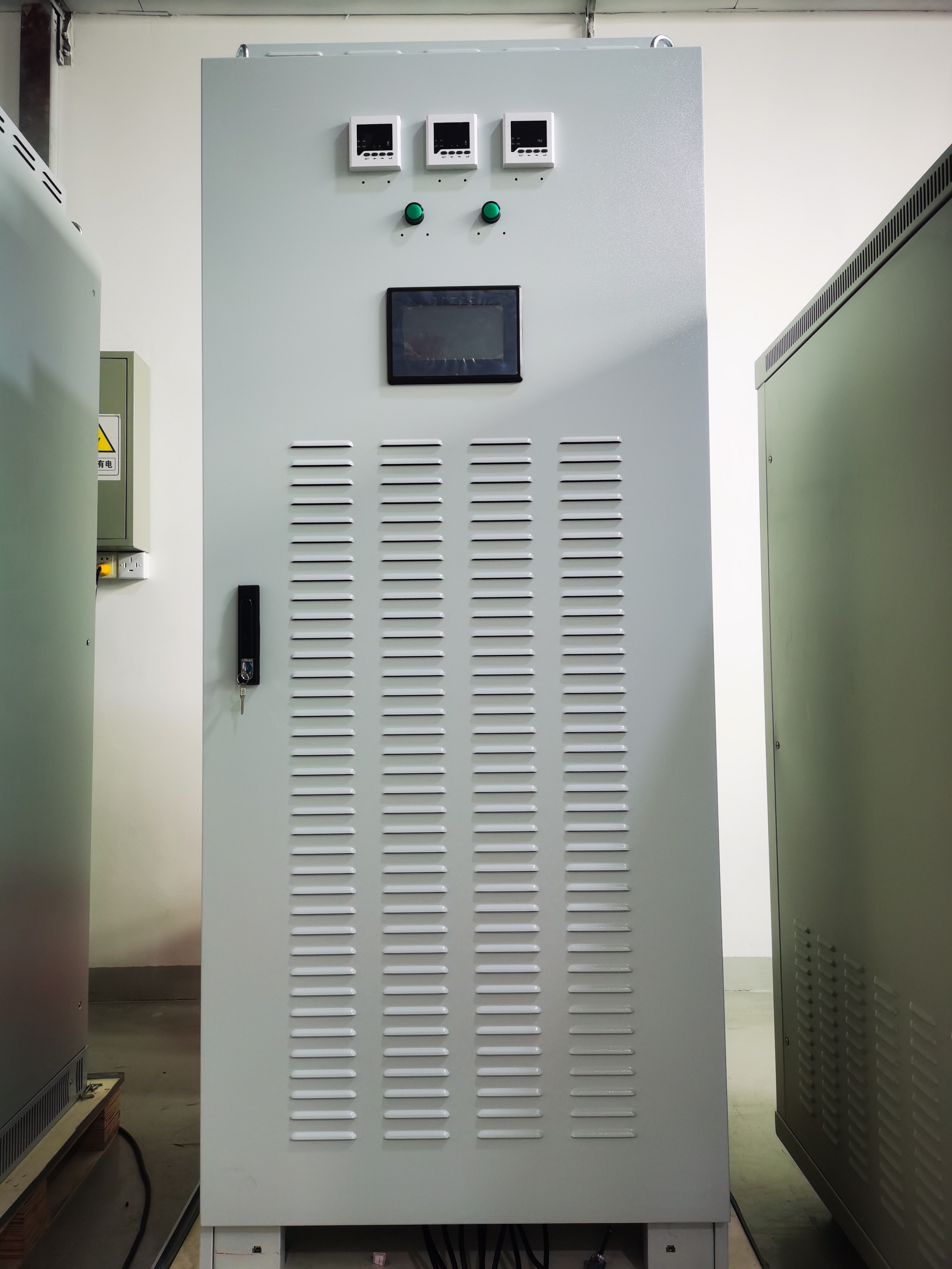 15KVA 12KW Industrial Online UPS battery backup Pure Sine Wave 3 Phase