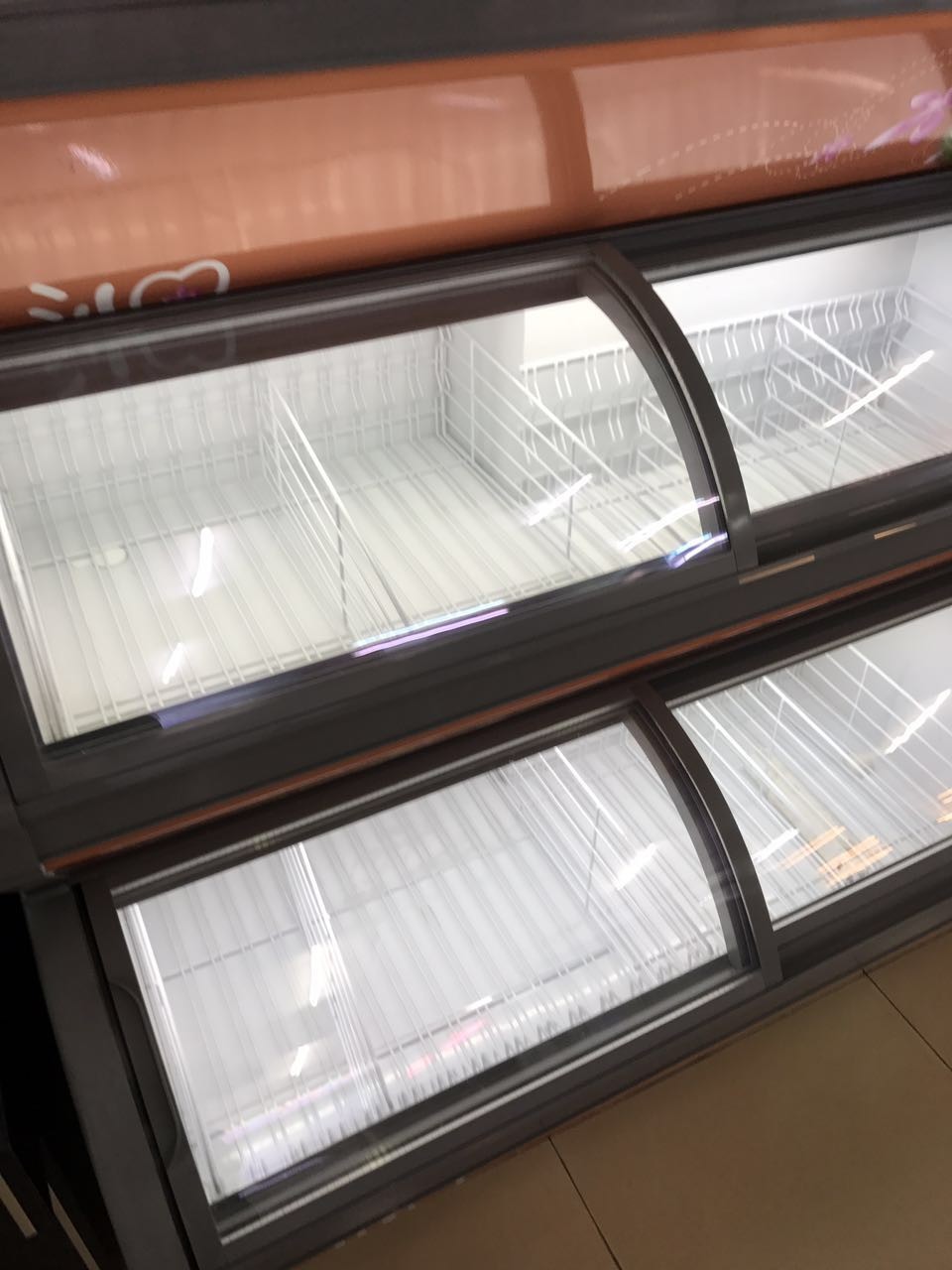 -22 Degree Ice Cream Display Freezer With 3 Cabinet Low Noise