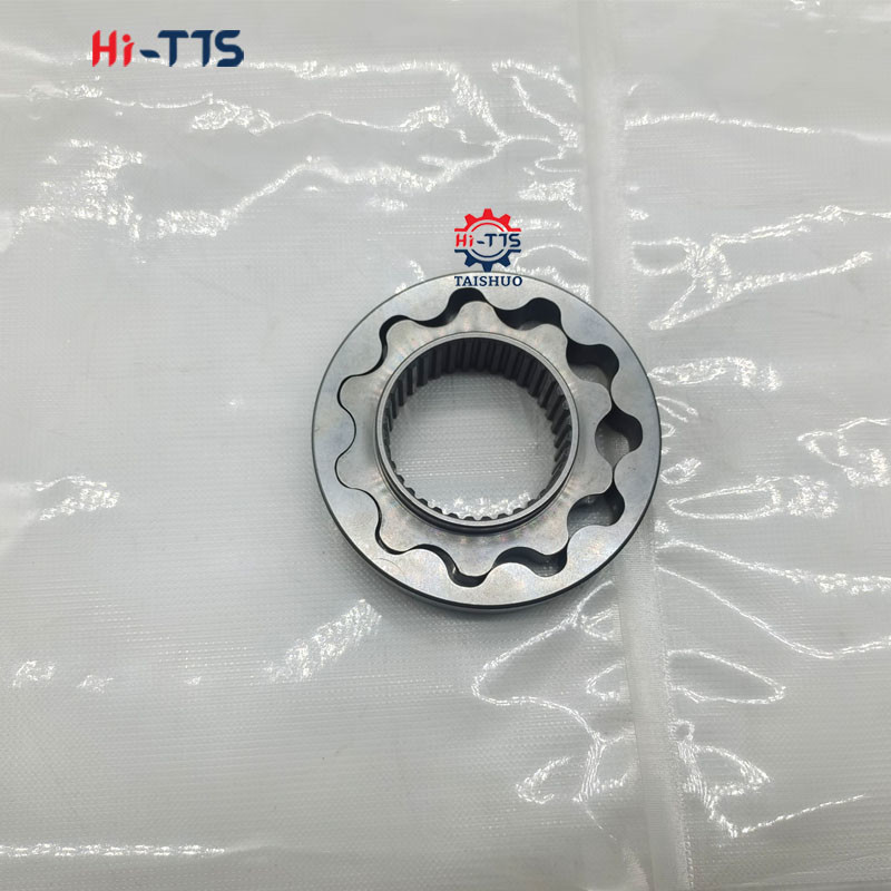 Engine Parts D1105 Oil Pump J050-35070 16241-35070 for Kubota Pump
