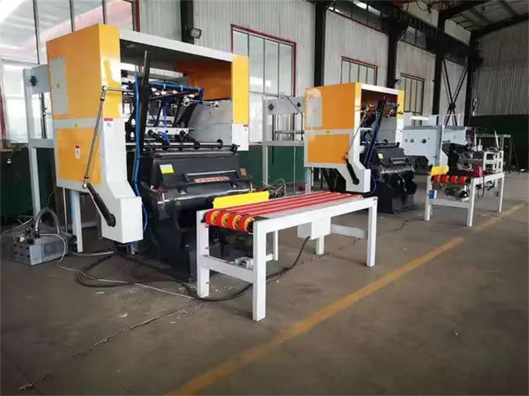 5.5kw Automatic Die Cutting and Creasing Machine for Pizza Box Making