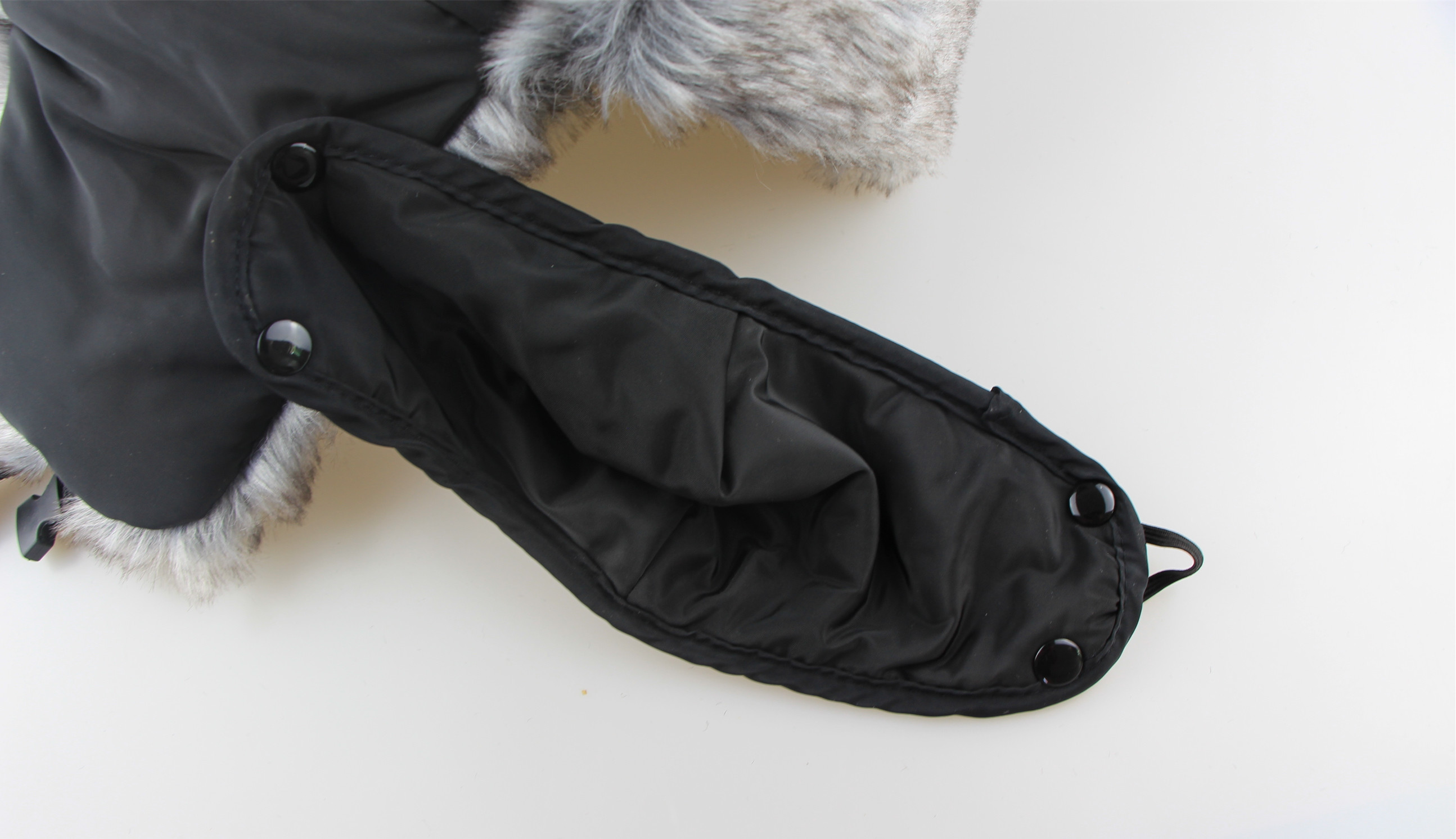 Mens Winter Hat With Brim And Ear Flaps , Plastic Closure Winter Wool Hats For Men