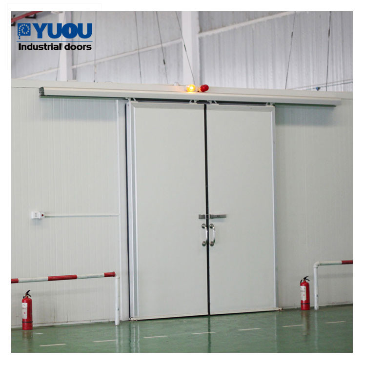 Warehouse Manual Sliding Door aluminum Frame EPDM 0.5mm Sheet With Locks